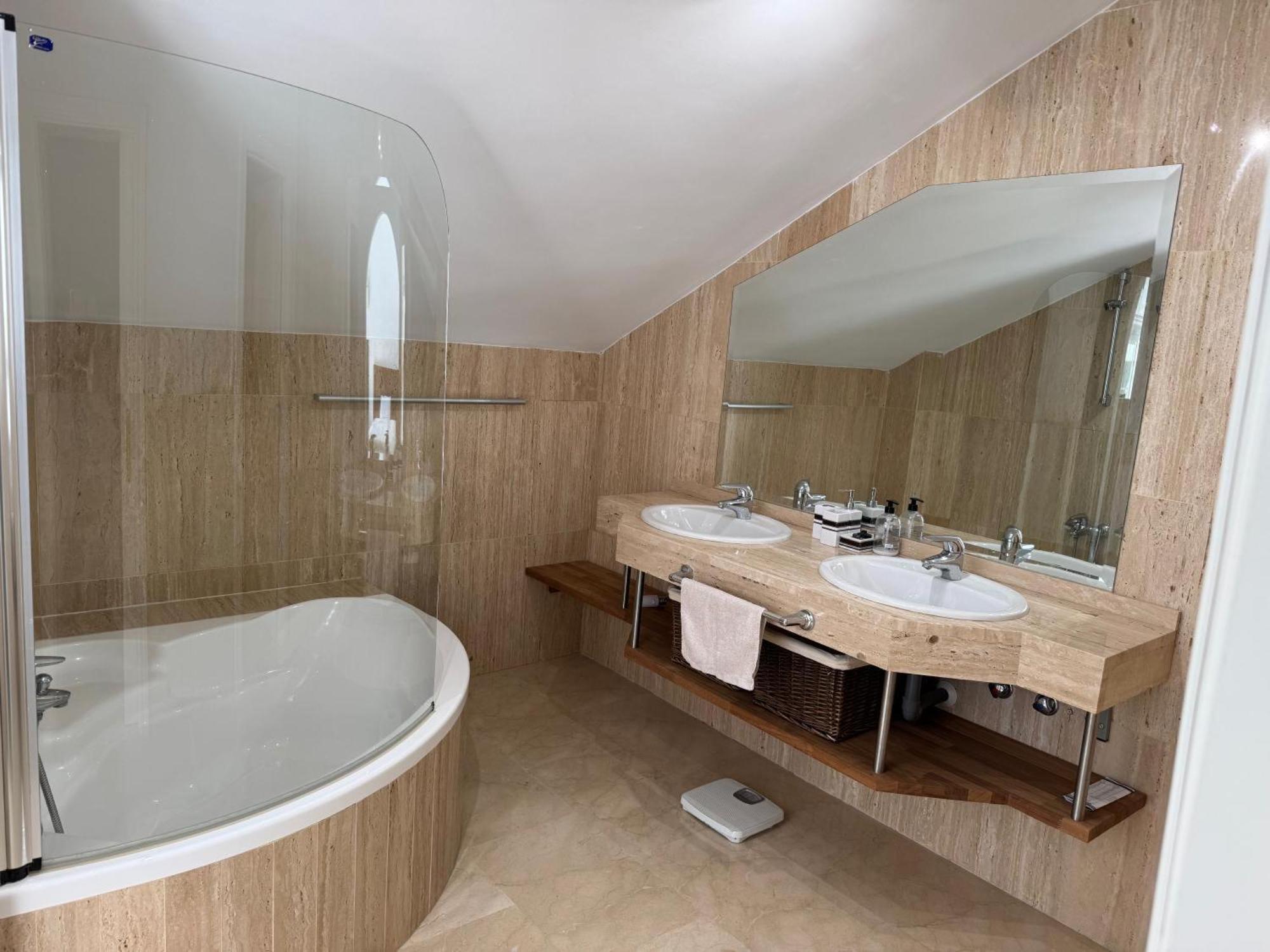 Апартаменты Piso-Lechuza Elviria Marbella 2 Экстерьер фото